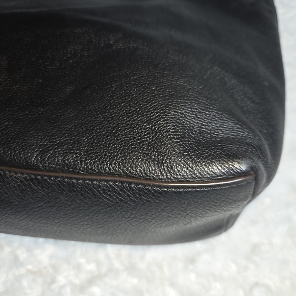 Tory Burch All T Elegant Black Leather Tote Bag - Picture 6 of 6